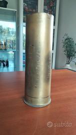 WW2 Bossolo inglese 25 pounder 1943 elmetto