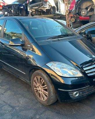RICAMBI MERCEDES A180 2011 2000cc DIESEL 640940