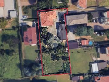 VILLA SINGOLA A MARIANO COMENSE