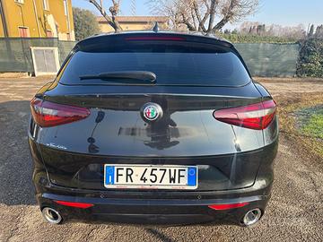 Alfaromeo stelvio