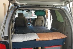 Kia Carnival camperizzabile