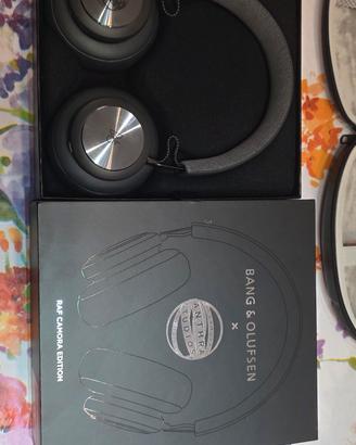 Bang & Olufsen beoplay h4 Raf Camora edition