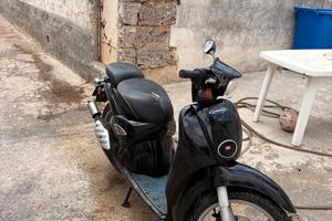 Scarabeo 50 
