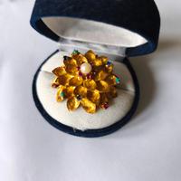 Spilla anni 60 in oro 750 (18 k) e pietre preziose
