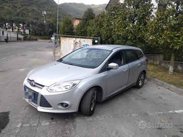 ford focus sw
