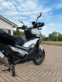 Honda XAdv 750 cc