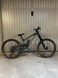 Yt tues down hill