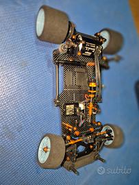 automodello Xray 1/12. 17 pronta per divertirsi