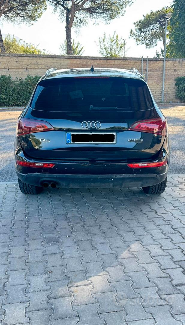 Audi Q5 2010 photo 2