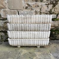 Vasi in graniglia di cemento bianco