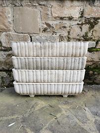 Vasi in graniglia di cemento bianco