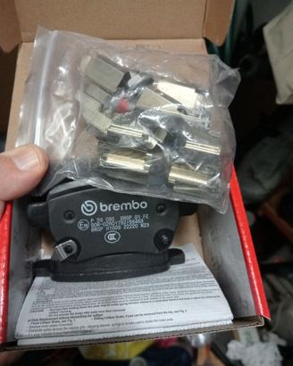 Pasticche Opel Corsa ed Opel Adam