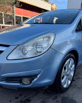 OPEL Corsa 1.4 16V 5 PORTE COSMO