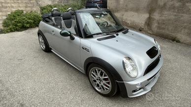 Mini Cooper S cabrio JCW JOHN COOPER WORKS