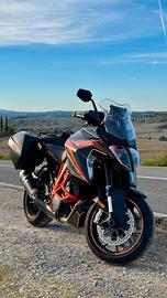 KTM 1290 Superduke GT