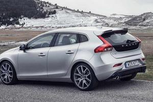 Volvo v40 v60 v90 xc40 xc60 ricambi disponibili