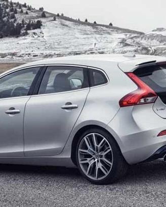 Volvo v40 v60 v90 xc40 xc60 ricambi disponibili