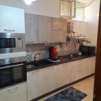 Bilocale arredato solo di cucina