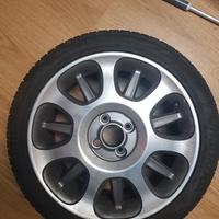 Cerchi in lega 16 pollici Fiat 500