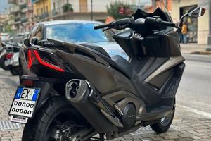 Kymco AK 550 12.600km