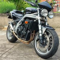 Triumph Speed Triple 955i - 2002