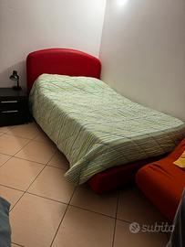 Letto 1 piazza e mezzo.