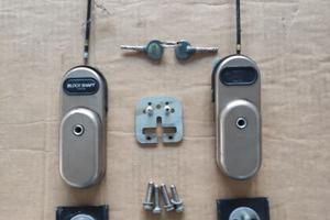 Lucchetti bloccaporte per furgoni