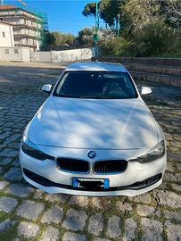 BMW 320 D anno 2016 cambio manuale