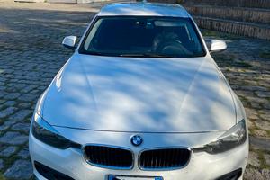 BMW 320 D anno 2016 cambio manuale