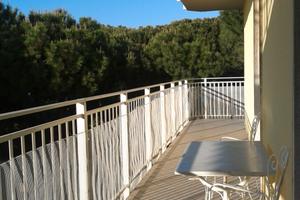 AGOSTO Pinarella lungomare 2 camere