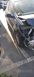 Renault Clio III - Auto incidentata ripristinabile