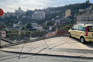 POSTO AUTO SCOPERTO - Adiacente strada