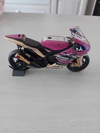 yamaha m1 valentino rossi 