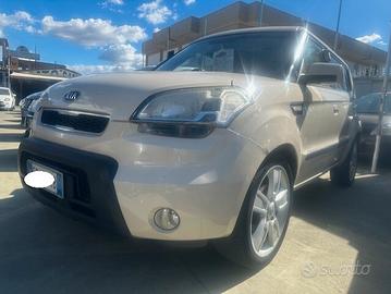 KIA SOUL DIESEL