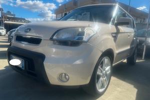 KIA SOUL DIESEL