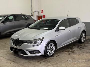 Renault Megane Mégane dCi 8V 110 CV EDC Energy Bos