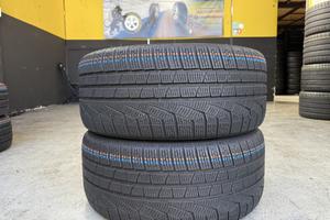 2 Gomme 235/50R17 96V Pirelli Invernali 80%residui