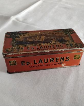 antica scatola di latta 