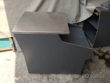 tavoli con piano in acciaio inox 