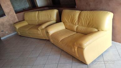 Divani Altoni vera pella