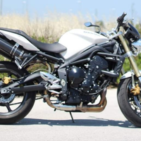 Triumph Street Triple 675