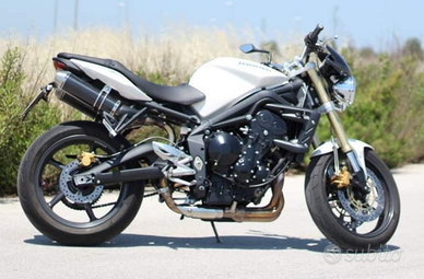 Triumph Street Triple 675
