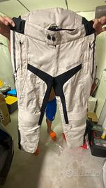 Pantaloni da moto con imbottitura