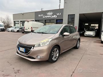 Peugeot 208 1.4 HDi 68 CV 5 porte Active