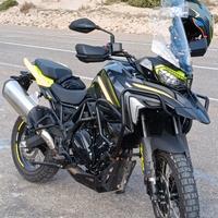 Benelli trk 702 X