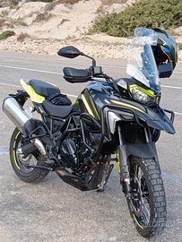 Benelli trk 702 X