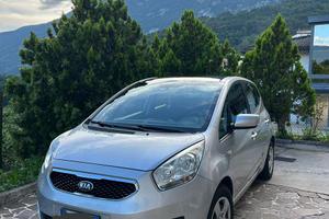 Kia venga 90 cv con tettuccio panoramico