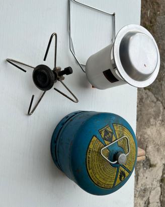 Lampada e fornelletto campeggio