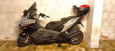 Aprilia SRV 850