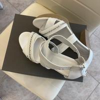 Sandalo Nero Giardini